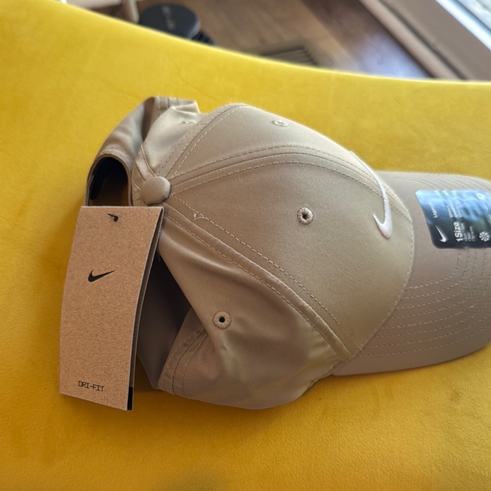 Nike Tan Cap - Picture 3 of 7